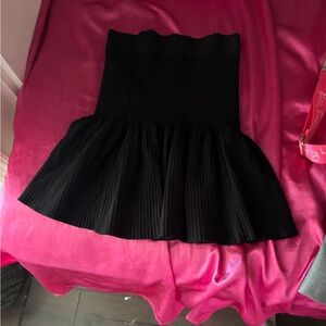 BCBGMaxAzria Black A-Line Skirt